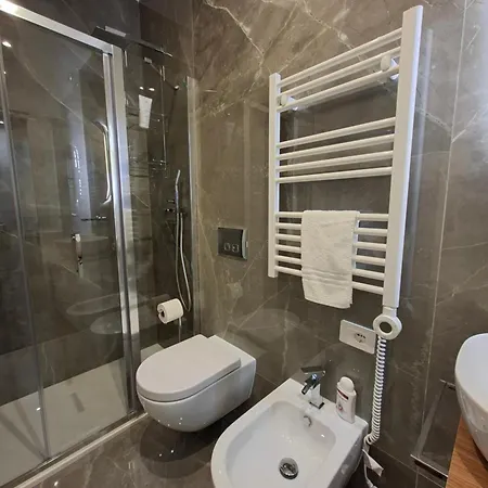 Fortyeight Luxury Apartamento Bari
