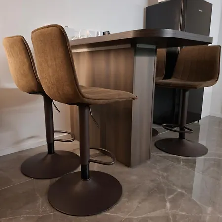 Fortyeight Luxury דירה